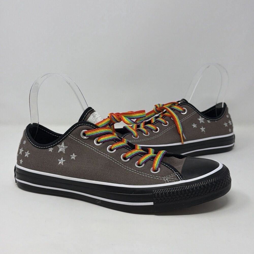 Converse Pride Rainbow Low Top Silver Star A02177C W8.5 Rare LGBTQ+ STORE MODEL